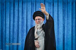 تا خامنه‌ای زنده است، پرچم خمینی (ره) بر زمین نخواهد افتاد ...