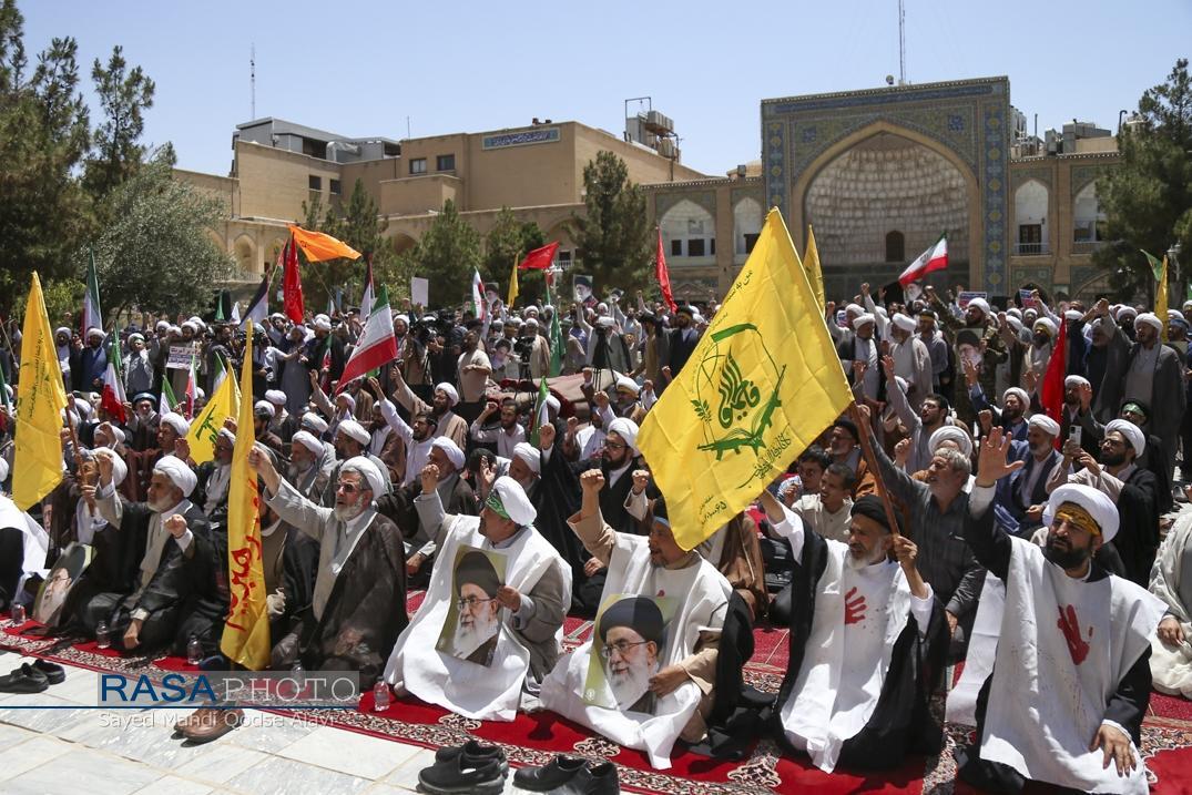 حوزه علمیه در خط مقدم مقابله با صهیونیسم/ طنین «مرگ بر اسرائیل» در فیضیه