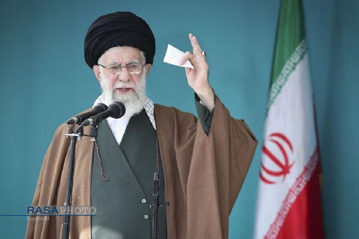 ملت ایران در مقابل جنگ و صلح تحمیلی محکم خواهد ایستاد/ هرگونه ورود نظامی آمریکا با صدمه جبرانناپذیر همراه خواهد بود