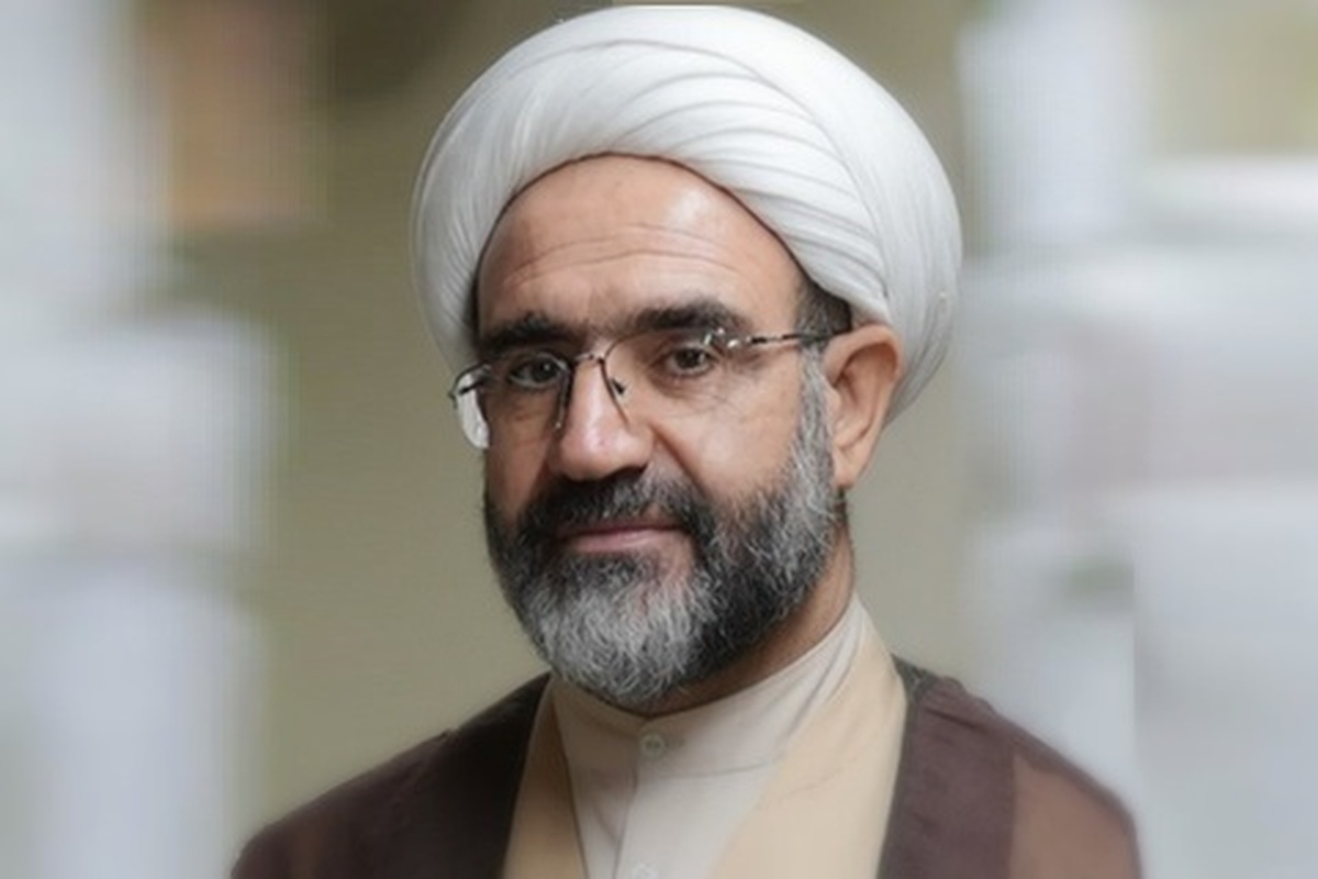 لزوم بازسازی نظام آموزش و مهندسی دقیق فرآیند اجتهاد/از نگاه سطحی به کارکرد اجتماعی طلاب پرهیز شود