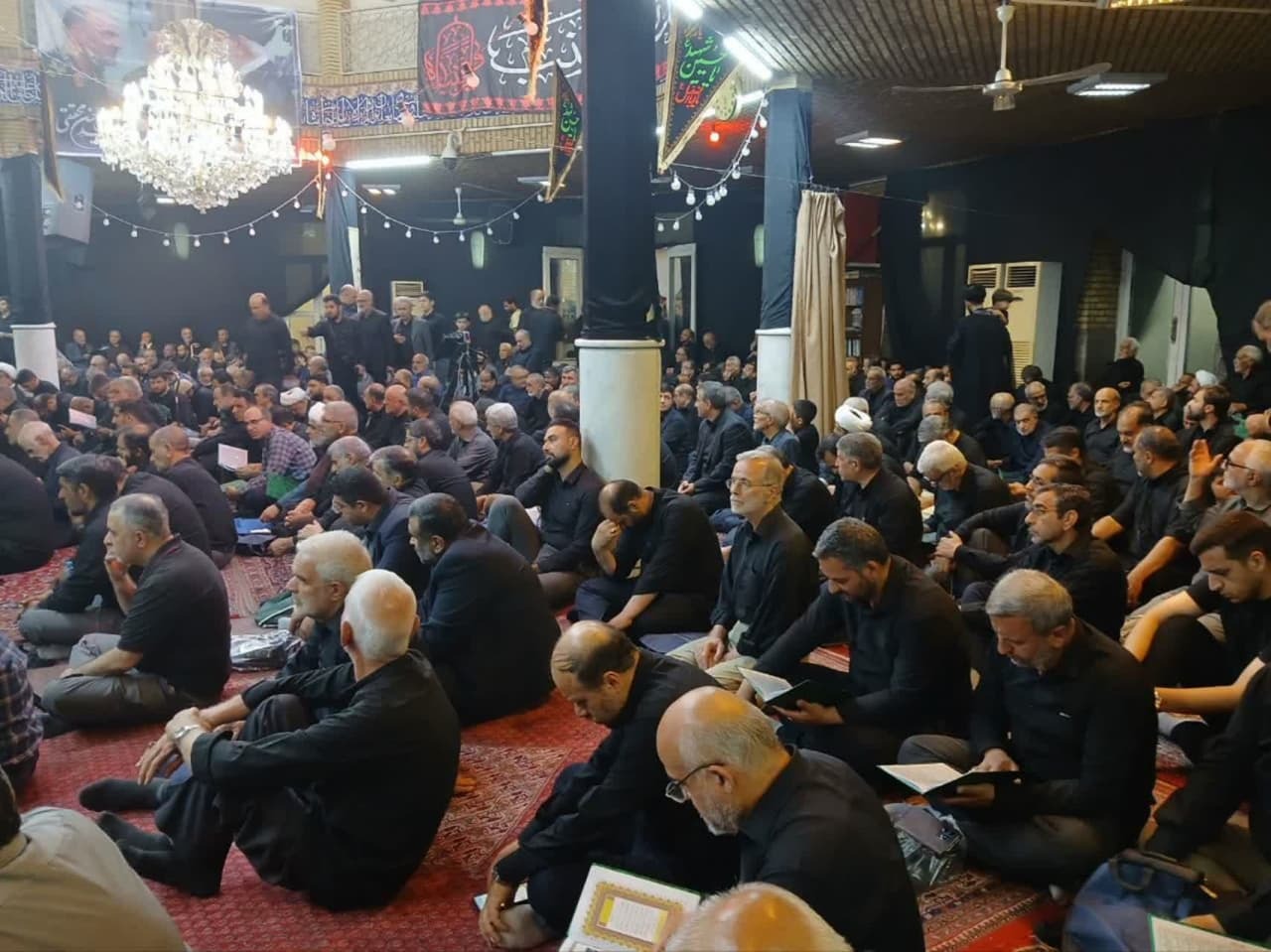 مراسم بزرگداشت شهید سرلشکر محققی در مسجد شهدای تهران برگزار شد