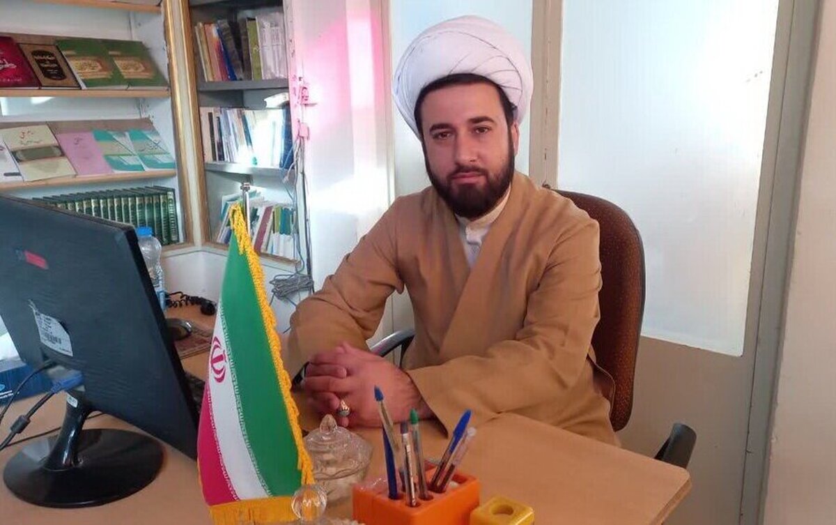 فتوای مراجع نشانه ولایتمداری حوزه علمیه است