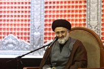 دلبستگی به دنیا مانع حقگرایی انسان میشود