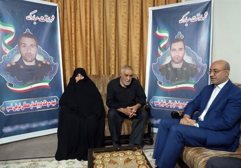برادران دو قلوی شهید در کرمانشاه/ آنها که با هم آمدند و با هم پر کشیدند