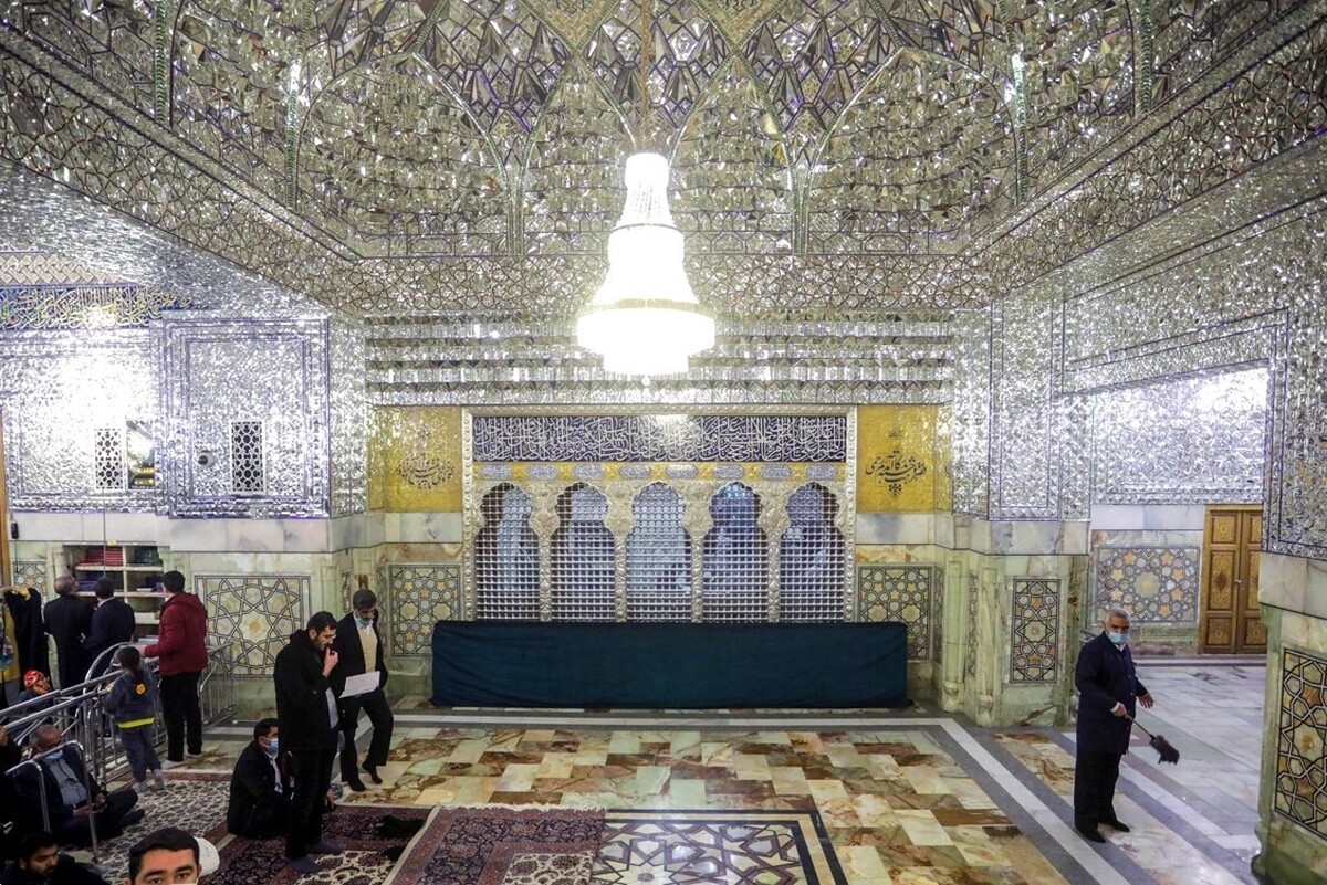 بازسازی پنجره فولاد رواق دارالولایه حرم مطهر امام رضا انجام شد
