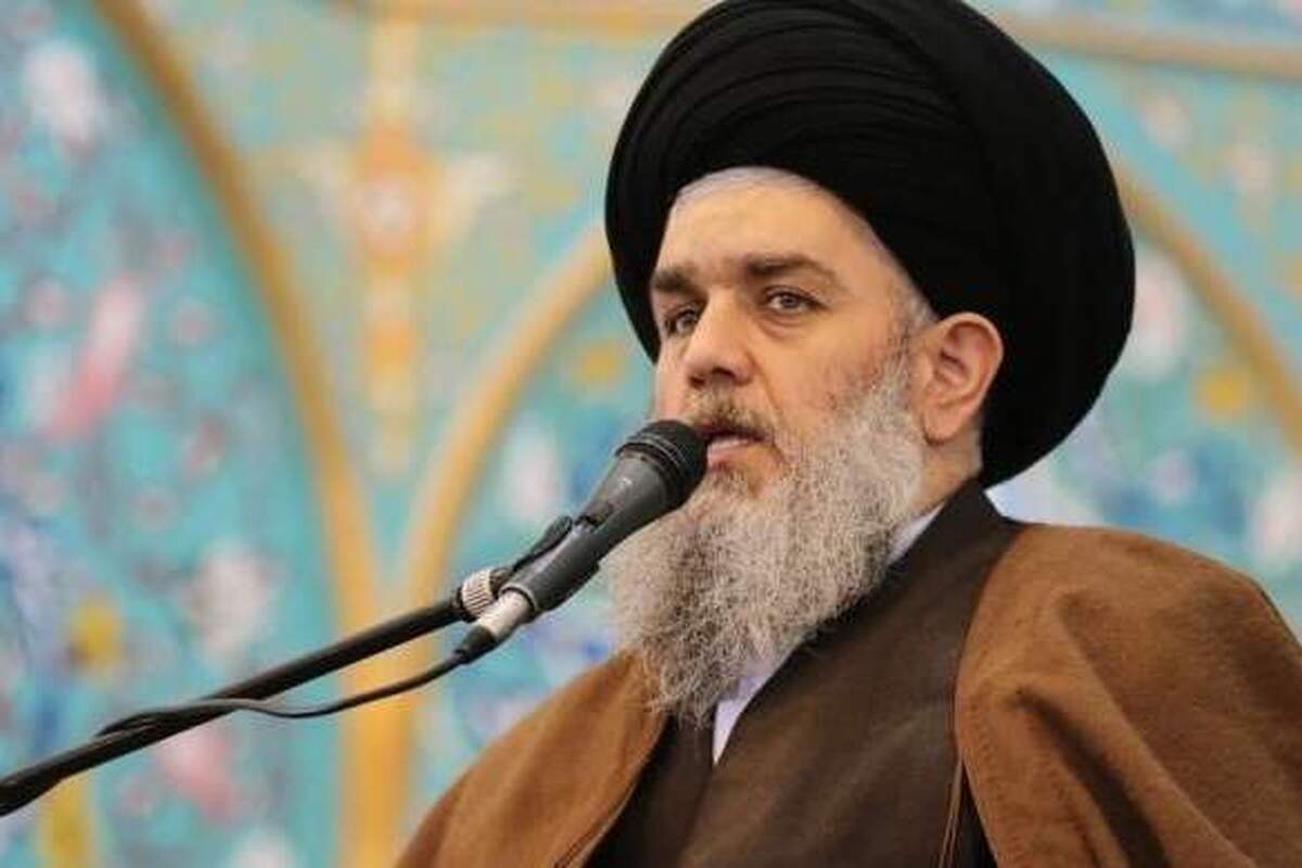 کسب آگاهی نسبت به واقعه عاشورا بر همه شیعیان الزامی است