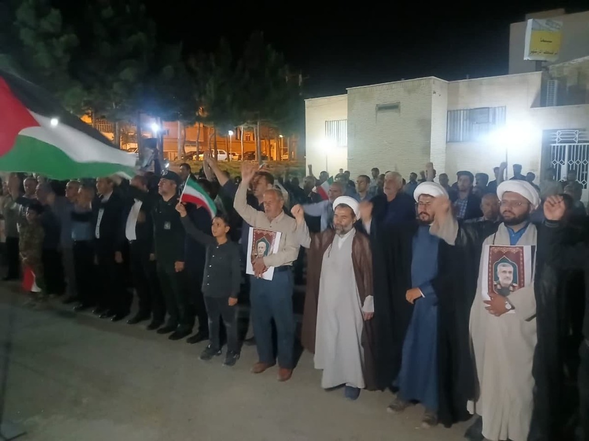 تجمع مردم آذرشهر در حمایت از عملیات «بشارت فتح» و پشتیبانی از نیروهای مسلح