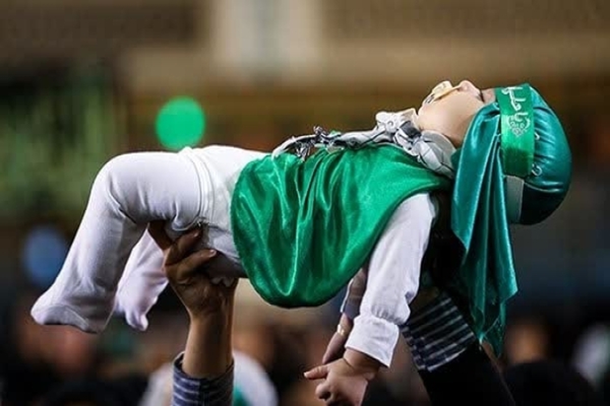 همایش شیرخوارگان حسینی در خرمآباد برگزار شد