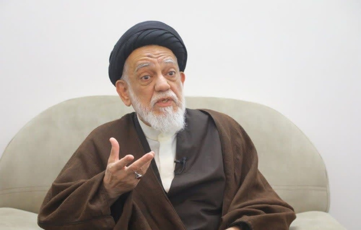 هرگونه تعرض به رهبر ایران، تعرض به امت اسلام و با پاسخ کوبنده و پیشمان کننده همراه خواهد بود