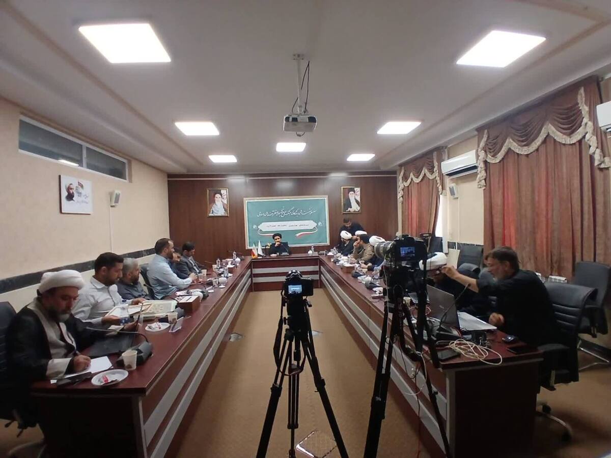 نشست بازخوانی تجارب مدیران رسانهای در حال برگزاری است + لینک آنلاین