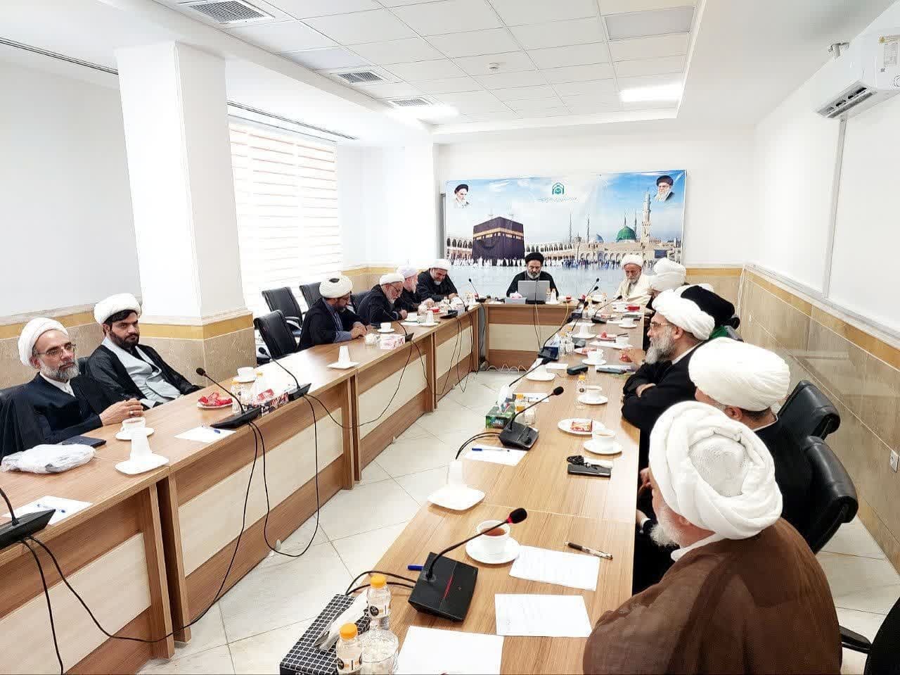 دیدار اعضا کمیته بین الملل اساتید سطوح عالی حوزه با حجت الاسلام و المسلمین سید عبدالفتاح دیدار اعضا کمیته بین الملل اساتید سطوح عالی حوزه با حجت الاسلام و المسلمین سید عبدالفتاح