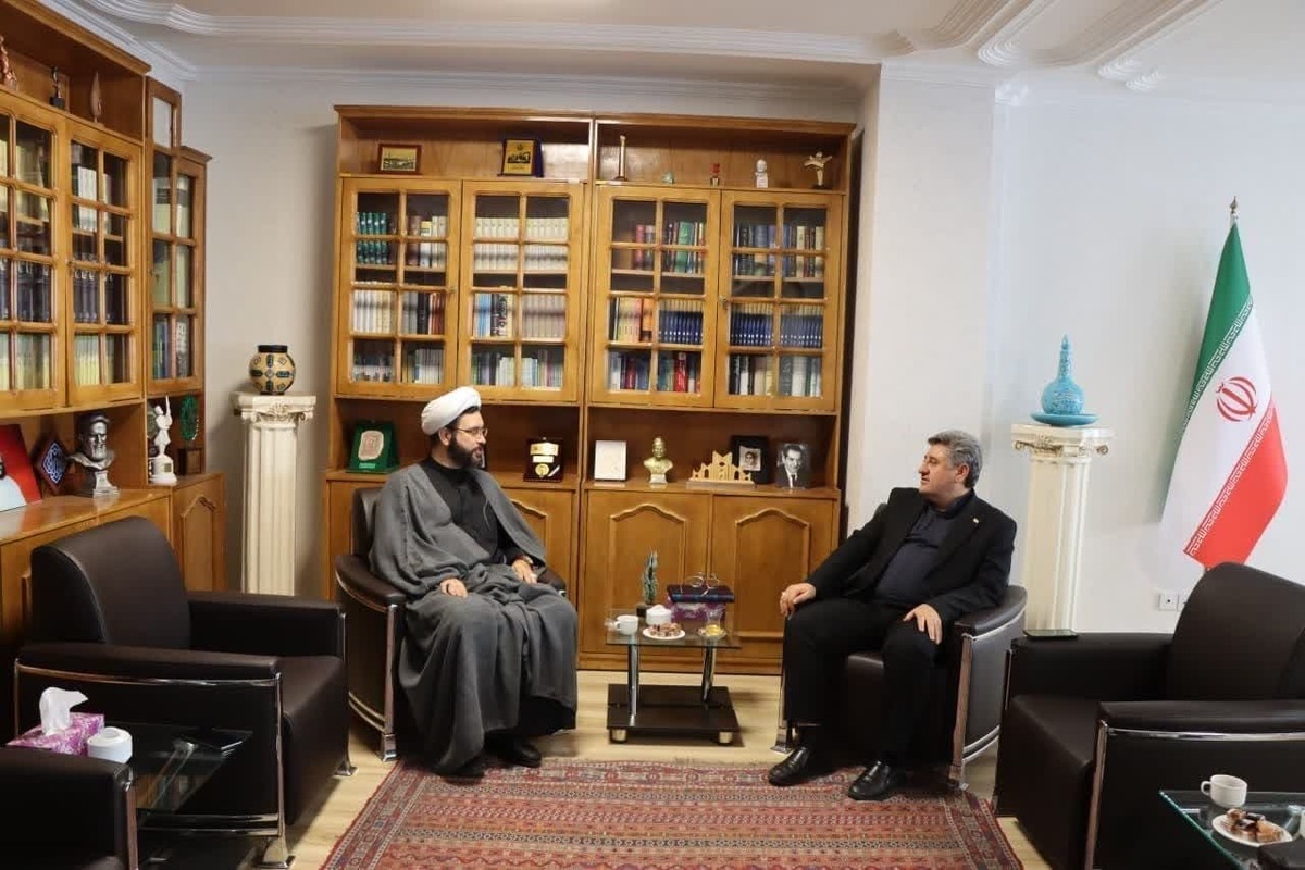 نشست شورای امر به معروف و نهی از منکر ادارهکل فرهنگ و ارشاد اسلامی آذربایجانشرقی برگزار شد