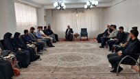 دیدار فرماندهان بسیج دانشجویی دانشگاه های مراغه با امام جمعه جدید این شهرستان+ تصاویر