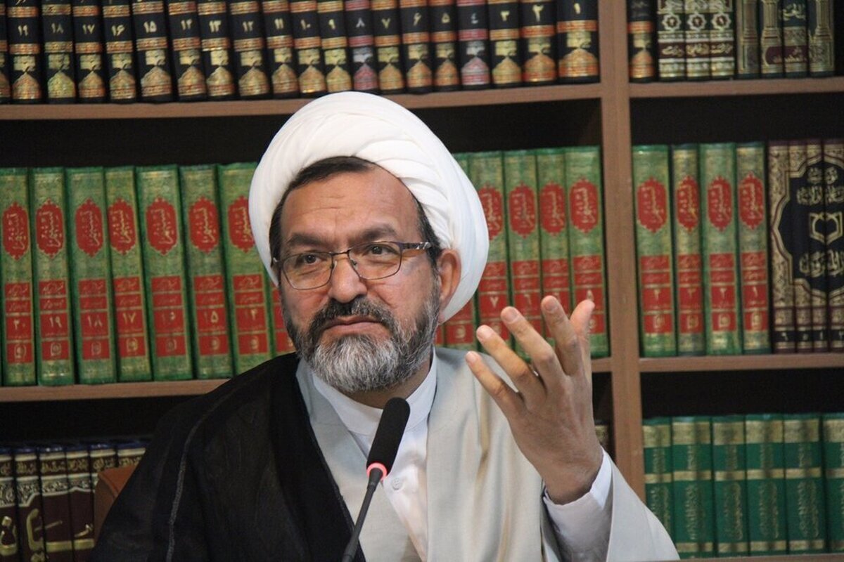 نورانی کردن دل‌ها؛ عمل و تجربه بزرگان برای هدایت جامعه