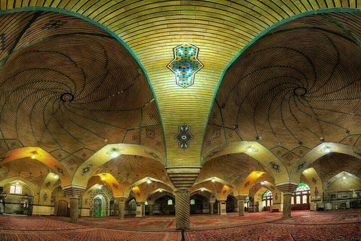 فراتر از محراب؛ مسجد جامعه‌پرداز، پیشرانِ گام دوم انقلاب و سند توسعه