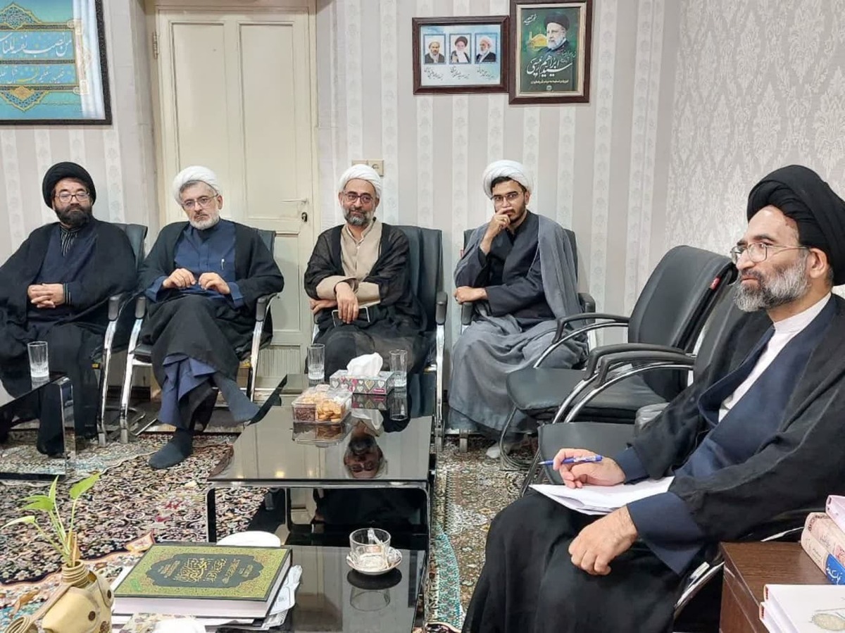 مسجد مهمترین پایگاه دین است
