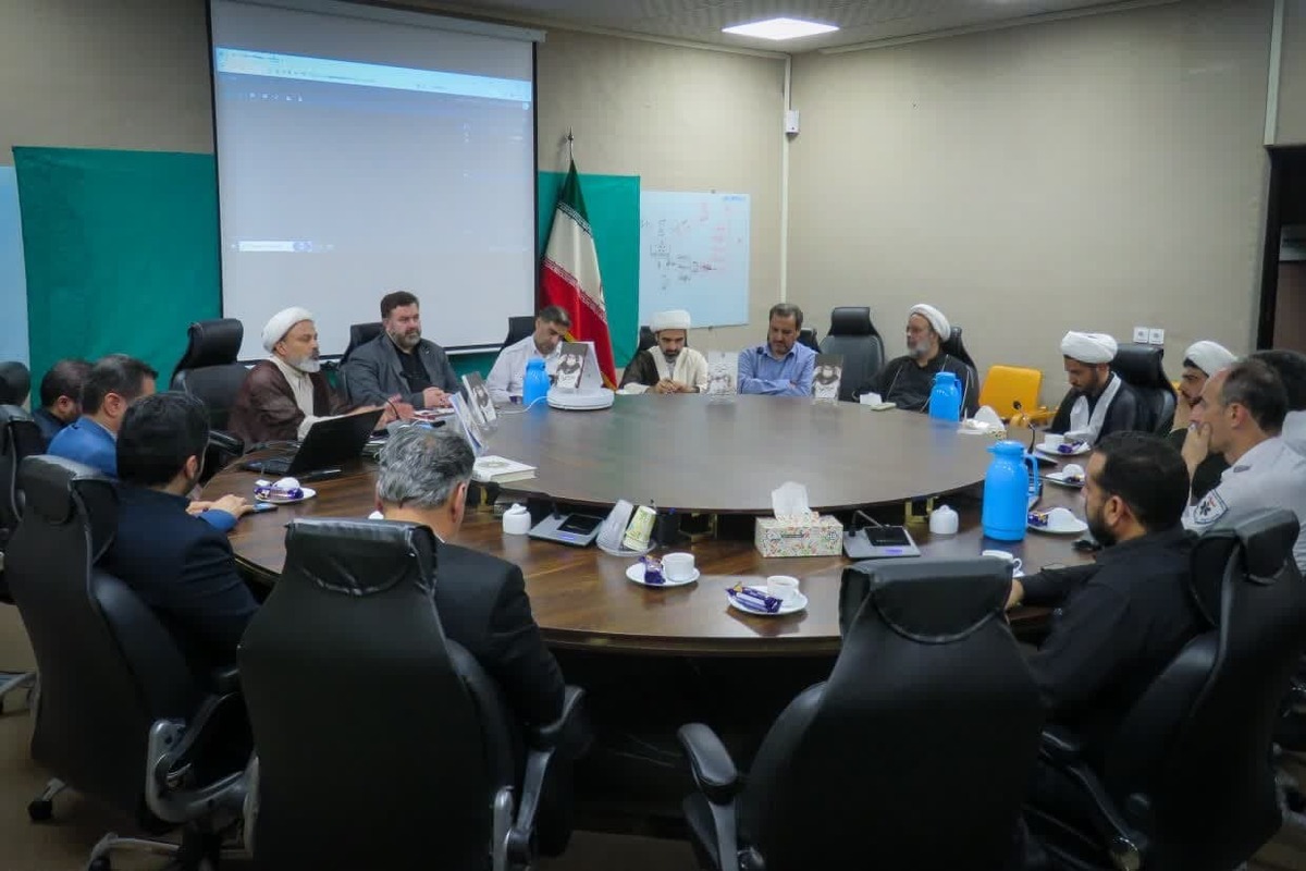 رونمایی از دو کتاب «رزم سلامتی» و «عزاداری محرم و کرونا»؛ جهاد و مقاومت از کرونا تا جنگ