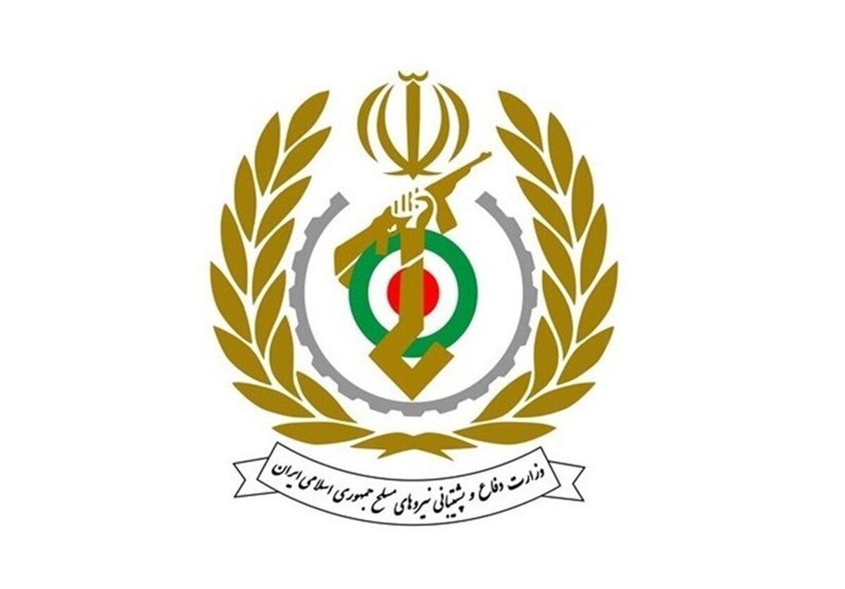 تقویت بنیه دفاعی کشور بدون لحظه‌ای درنگ ادامه دارد