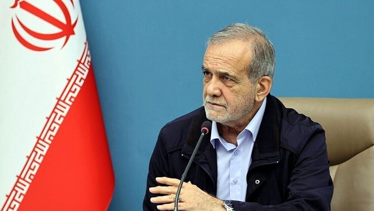 باید در دو محور دفاعی و دیپلماسی همزمان فعال باشیم