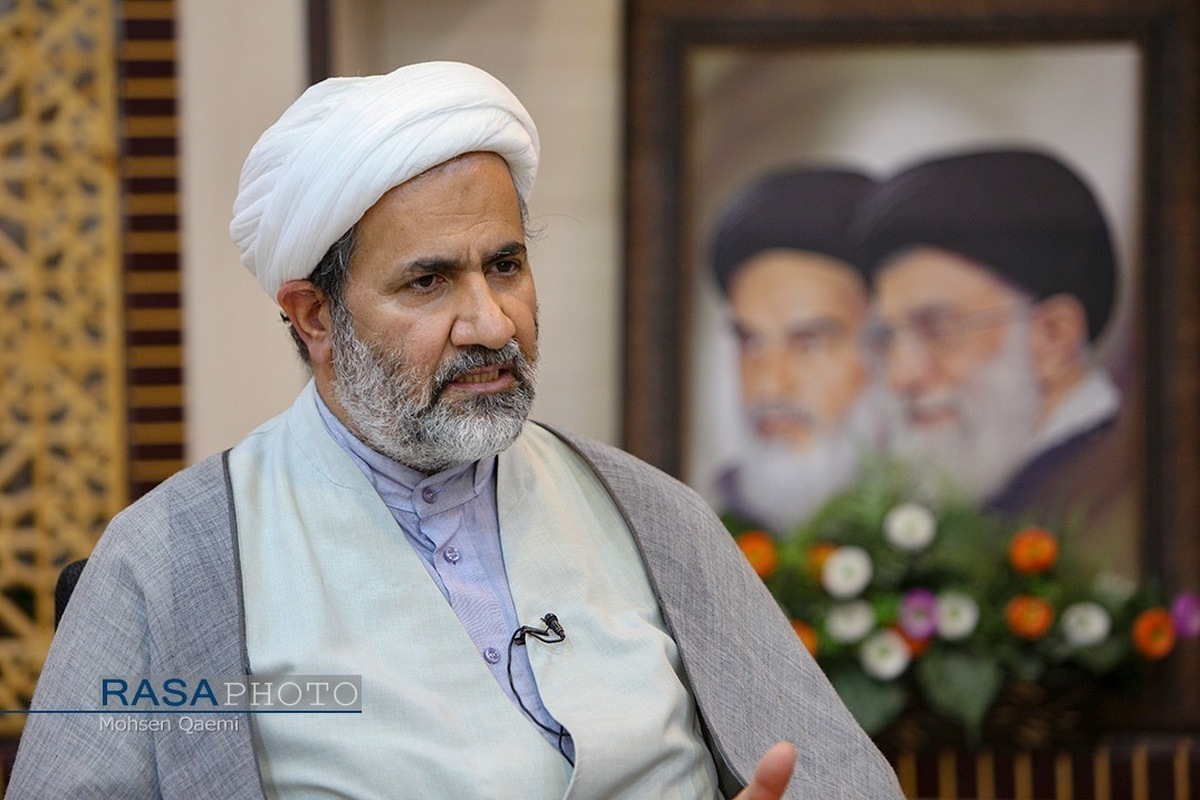 نقشه راه تمدنی رهبر معظم انقلاب برای آینده ایران/ ضرورت اتحاد ملی، پیشرفت علمی و تعهد مسئولان