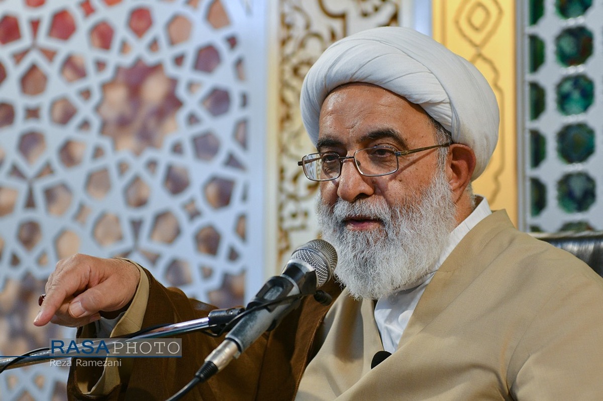 پالایش ضمیر از رذائل، هدف اساسی آموزه‌های اخلاقی است