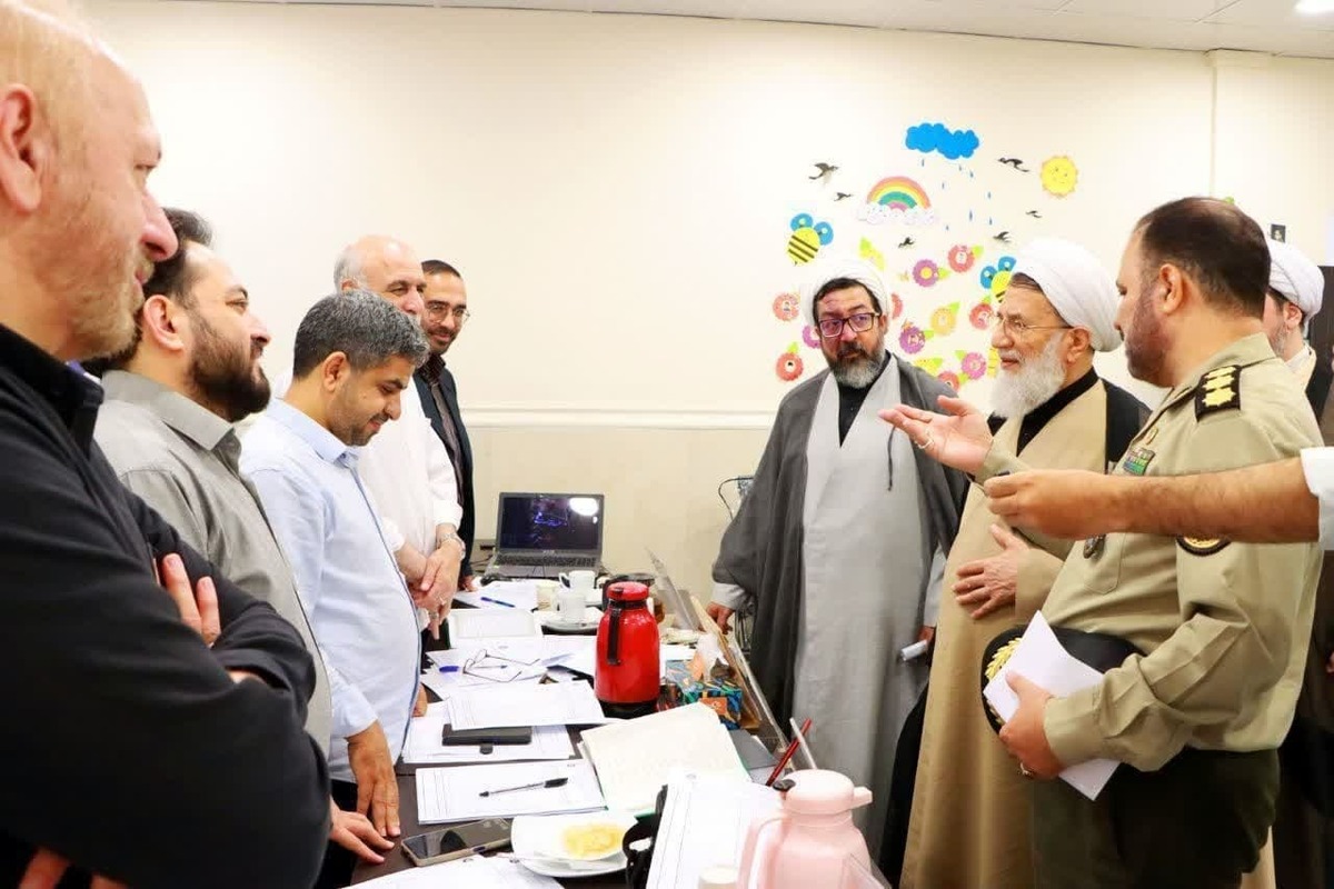 این وعده خداست که یاوران دینش را یاری میدهد