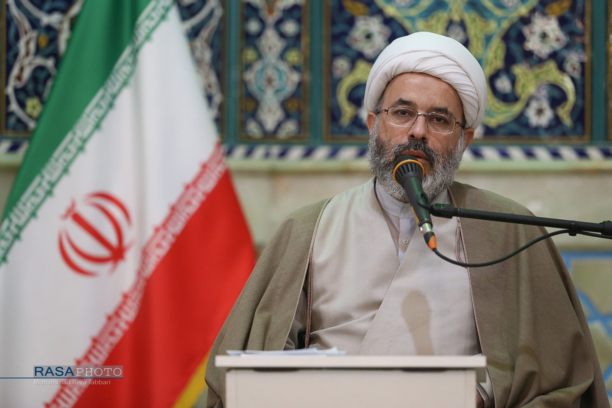 تمام دغدغه و خواسته مدیران مدارس علمیه باید «طلبه پروری» باشد