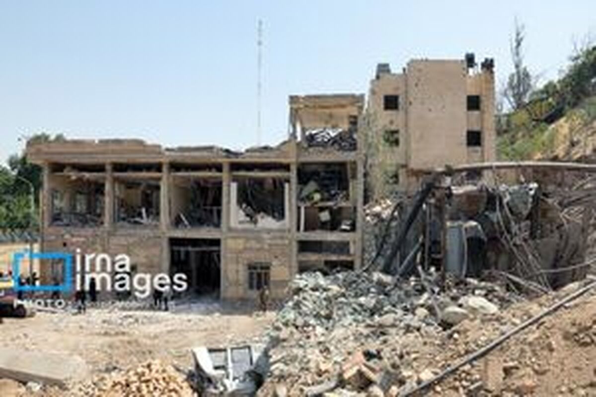 توقف زمان در اوین، امضا سند یک جنایت با پنجه خونی