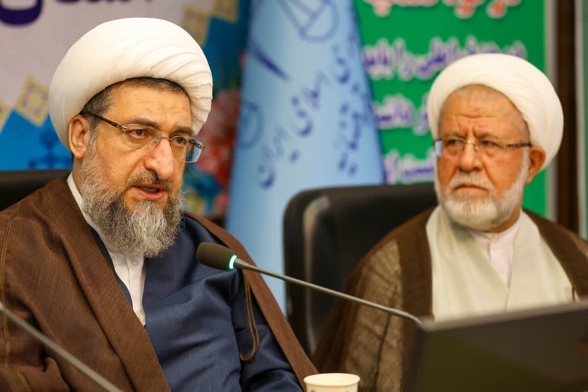 لزوم برگزاری باشکوه جشن‌های هفته وحدت در هزار و پانصدمین سال ولادت پیامبر اسلام