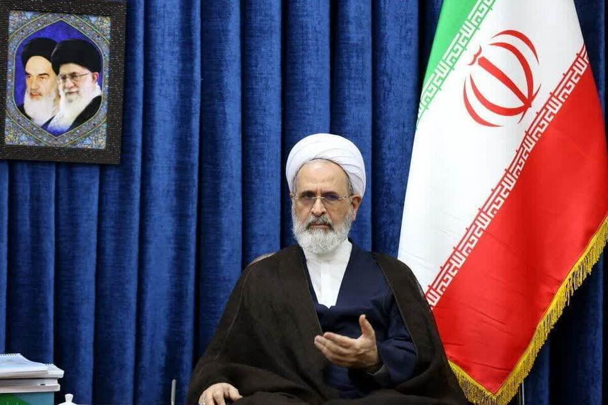 تولید علم باید در متن حوزه اتفاق بیفتد/لزوم بازخوانی اندیشه امام خمینی برای آینده انقلاب اسلامی
