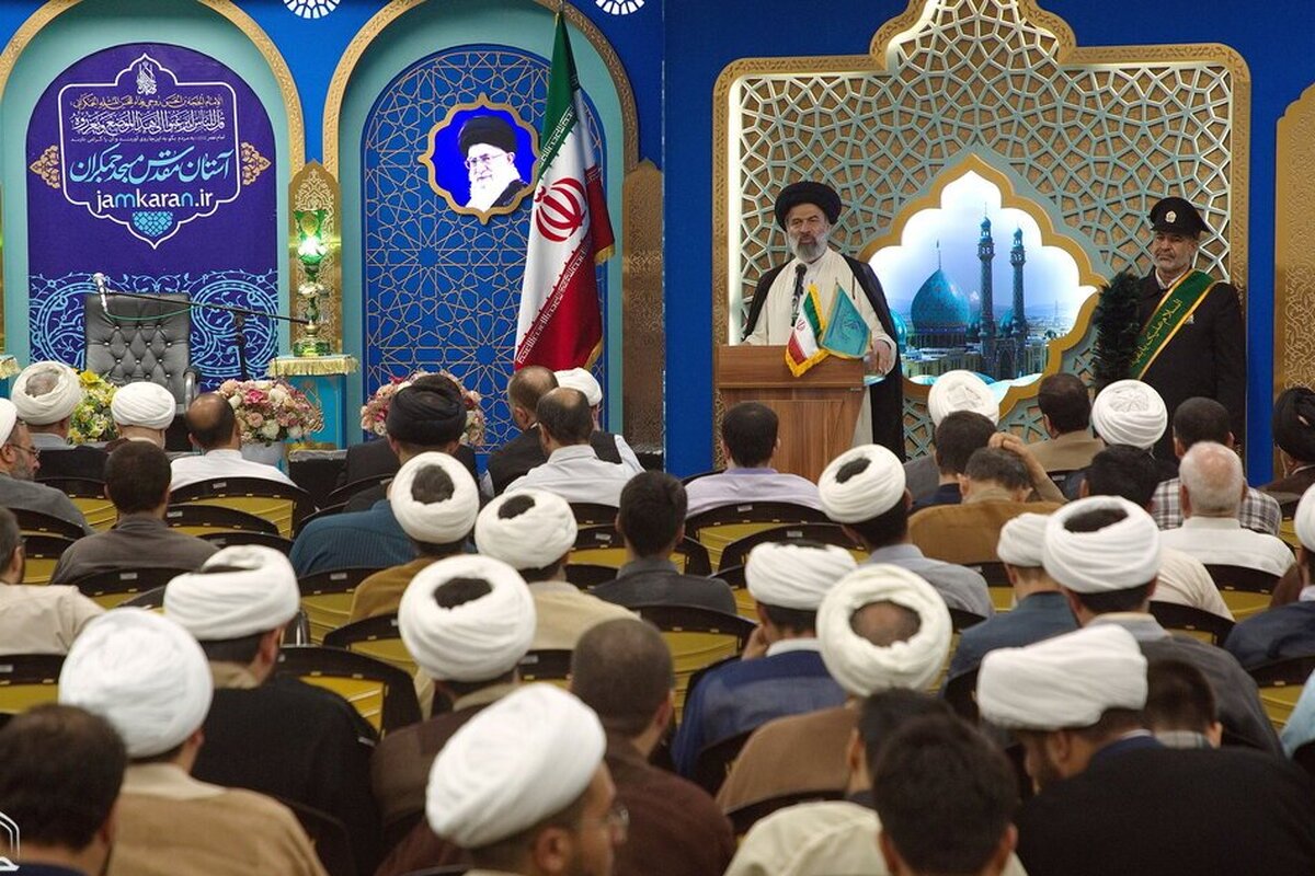 گزارشی از مراسم «عهد جانان» در مسجد مقدس جمکران