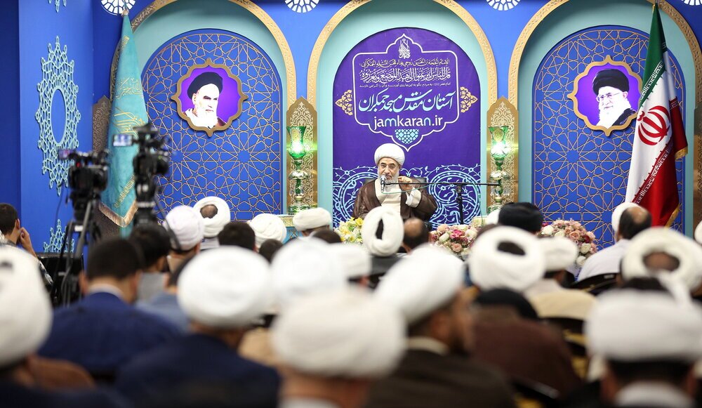 گزارشی از مراسم «عهد جانان» در مسجد مقدس جمکران