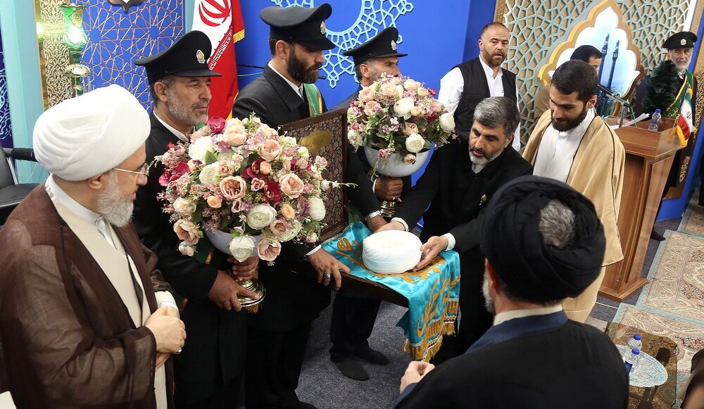 گزارشی از مراسم «عهد جانان» در مسجد مقدس جمکران