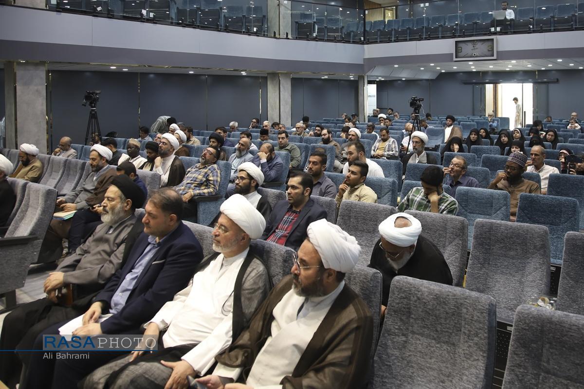 سخنان امام حسین(ع) پیام جهانی دارد / اربعین الگویی بی‌نظیر در سبک زندگی اسلامی