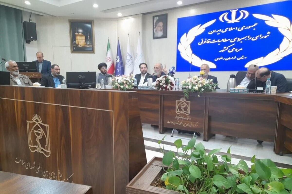 مطالبه گری باید با ارائه راهکار صورت بگیرد