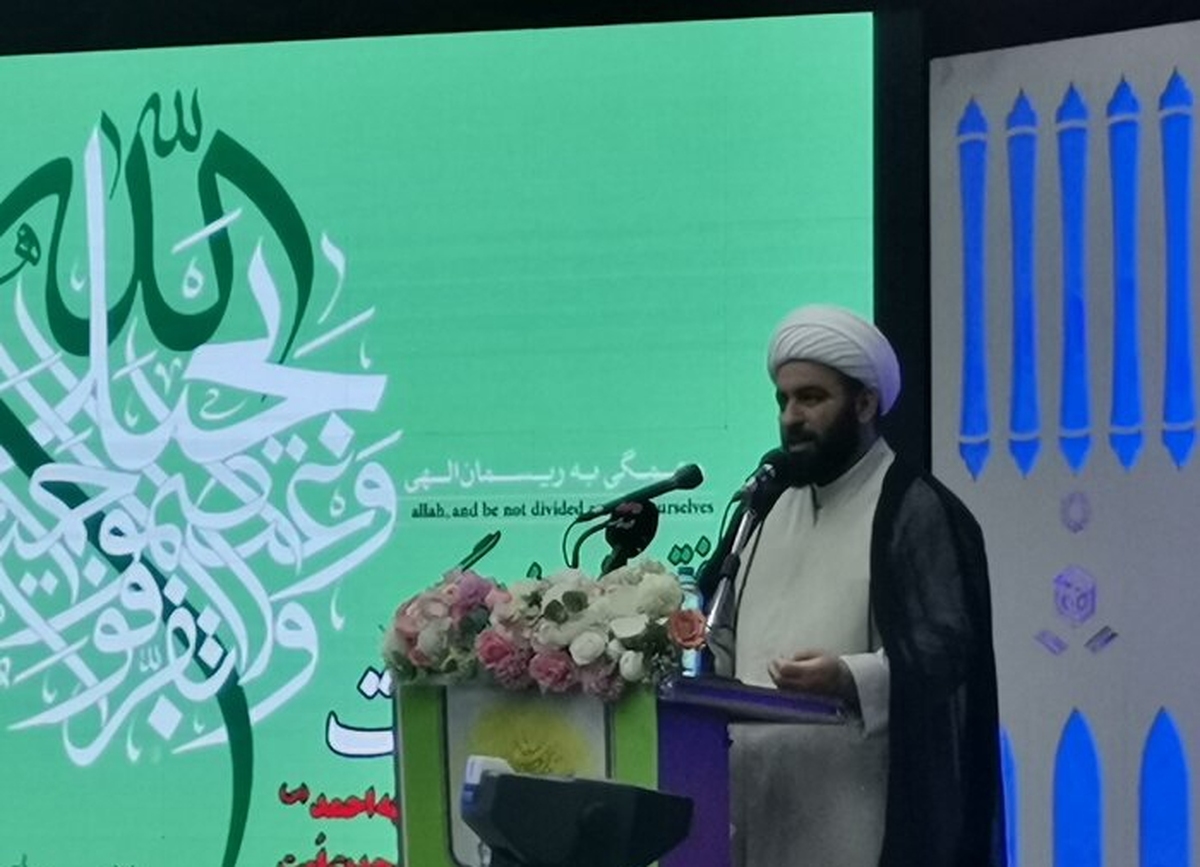 دشمن از وحدت مردم، اقلیتها و مذاهبها در کشور نگران است