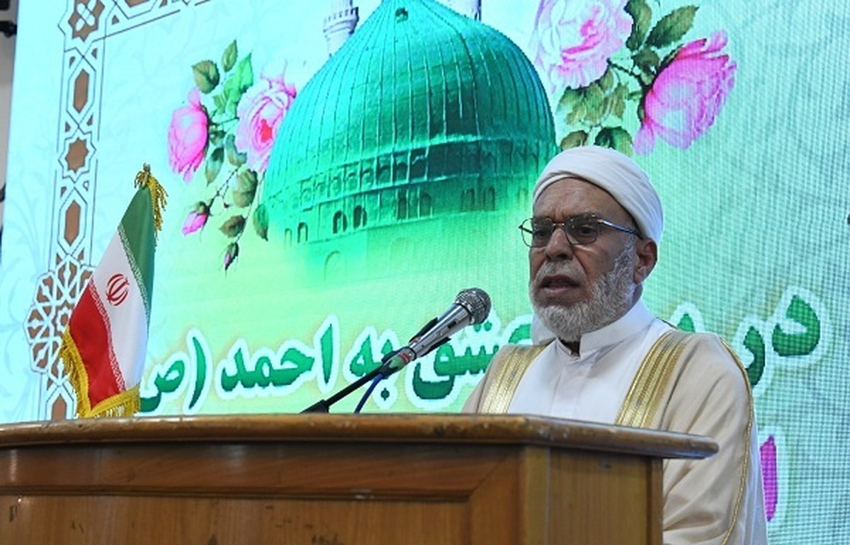 وحدت امت اسلامی راهبردی مبتنی بر قرآن کریم و سنت پیامبر اکرم است