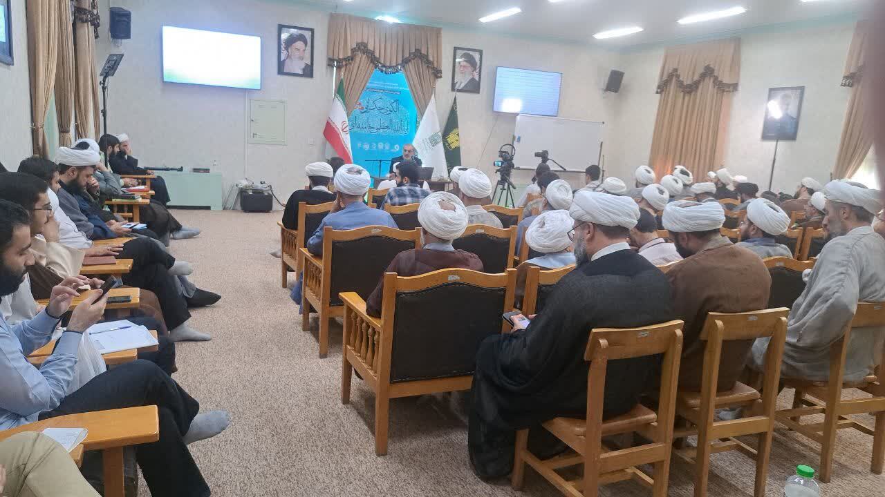 حکمرانی اسلامی بر پایه معنویت، عقلانیت و عدالت است