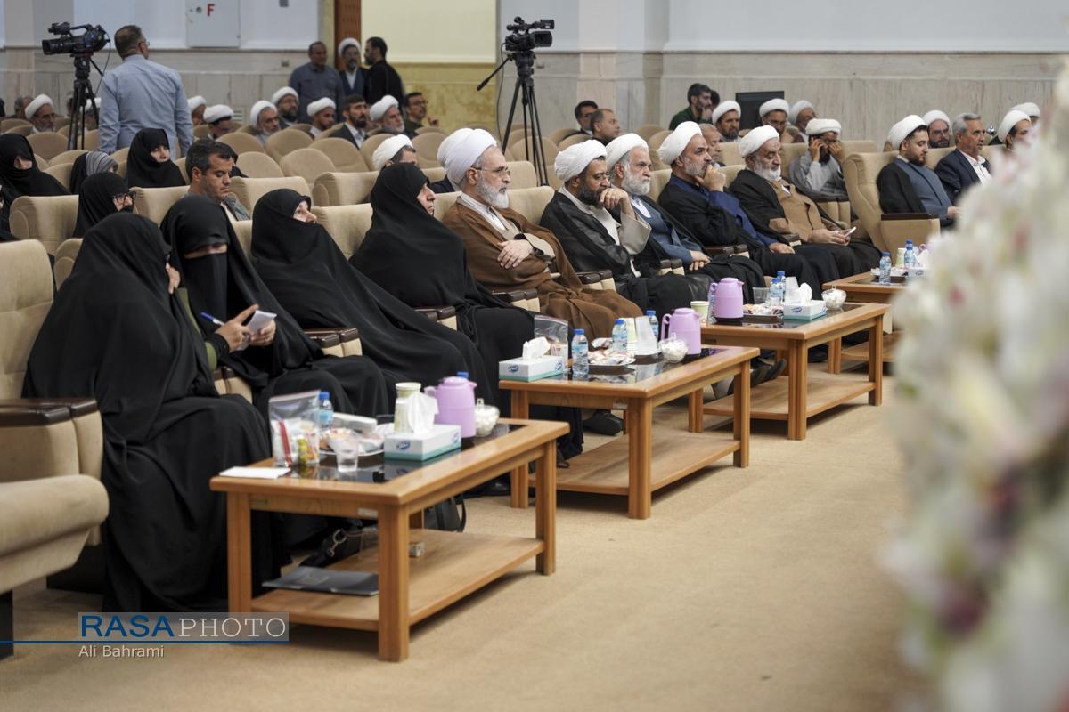 حوزه‌ها آماده تربیت مجتهدان کارآمد برای آینده کشورند