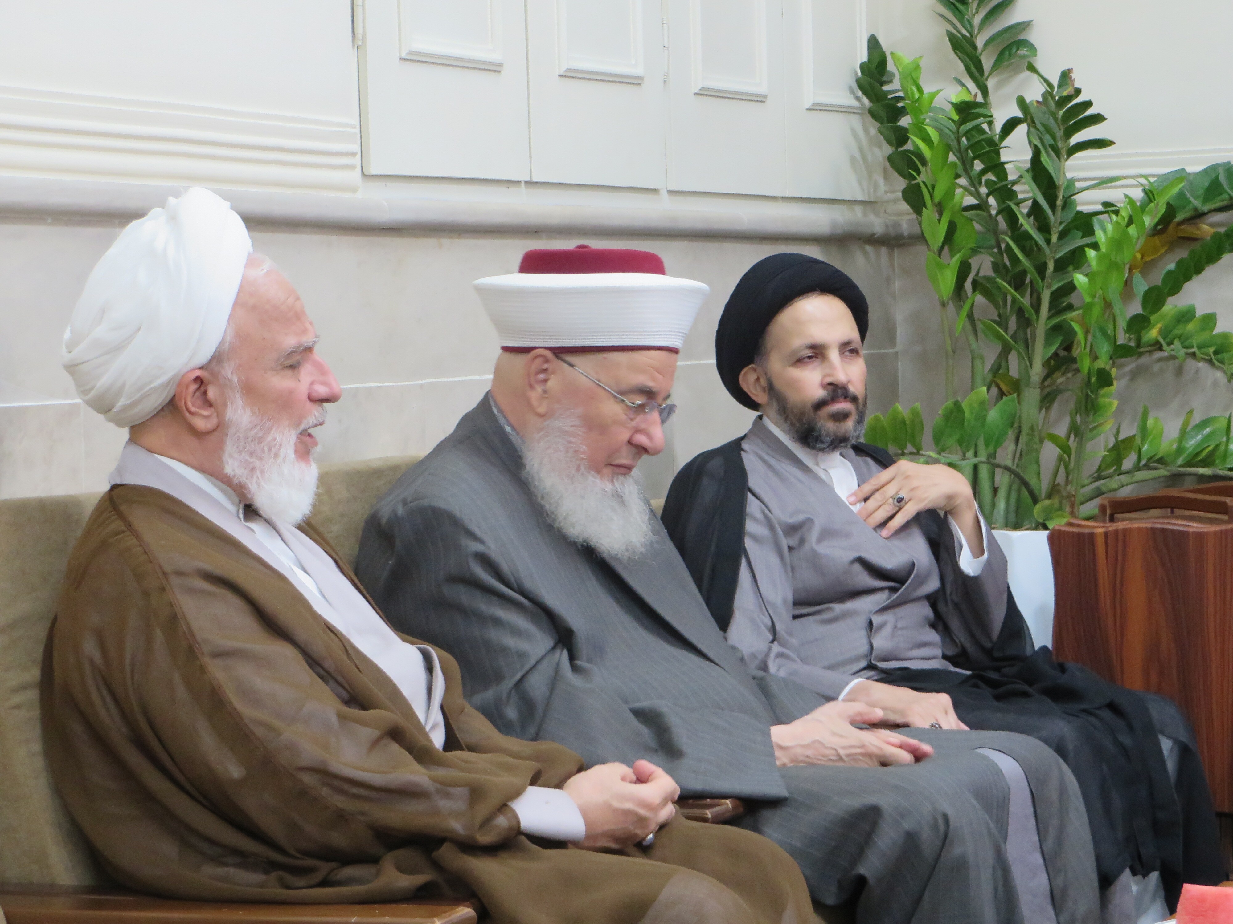 دیدار امام الاکبر مسجدِ صوفیه بورکینافاسو و رئیس تجمع علمای مسلمان لبنان با آیت الله محمدی عراقی
