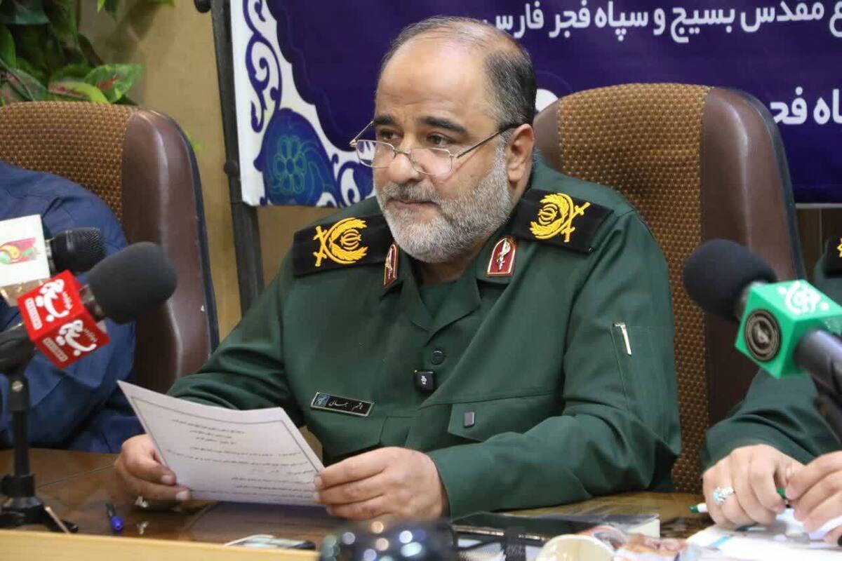 تشریح برنامه های بزرگداشت هفته دفاع مقدس در فارس