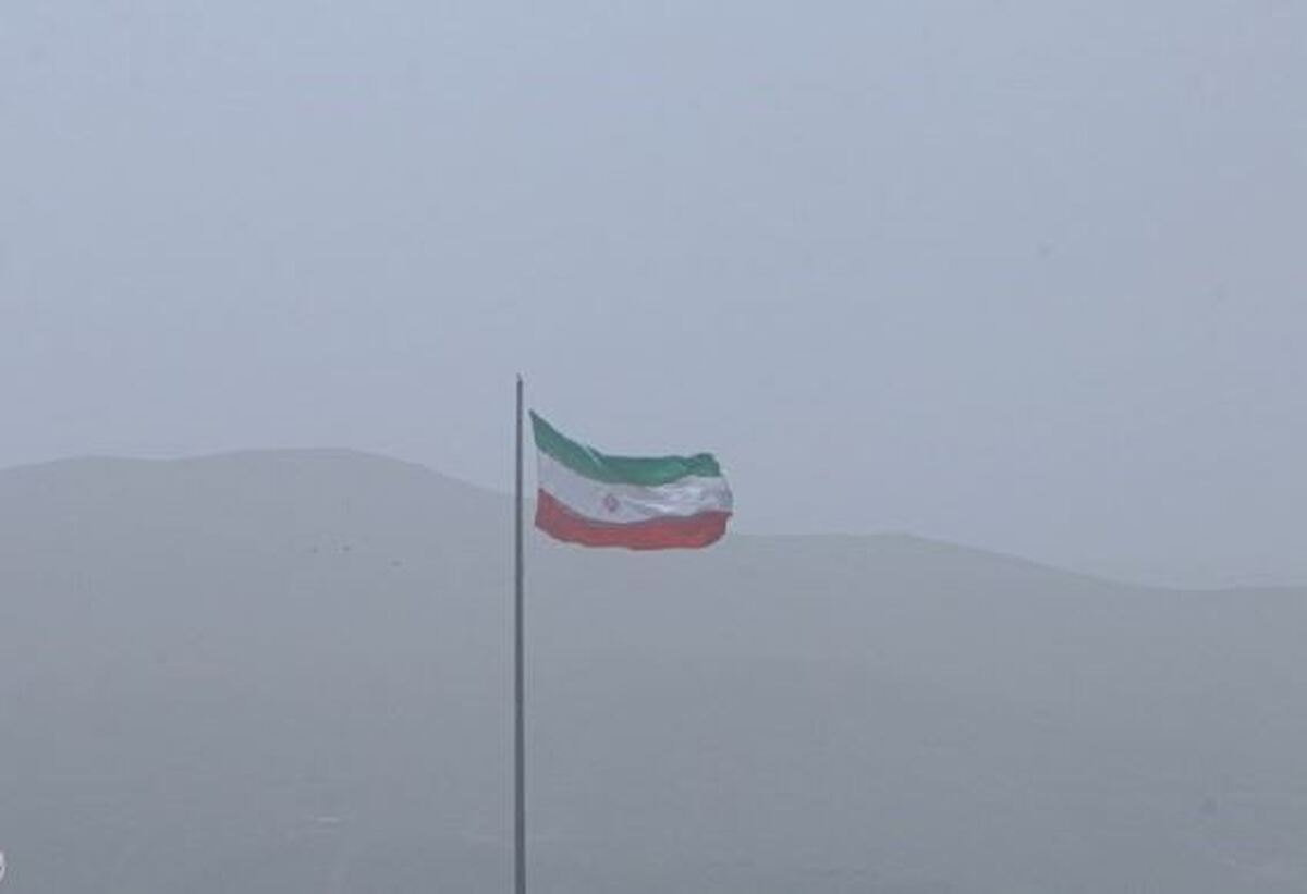 چالش ۲۰ ساله غرب ایران با گرد و غبار فرامرزی/ ورود فاضلاب کرمانشاه به رودخانه قره‌سو‌!