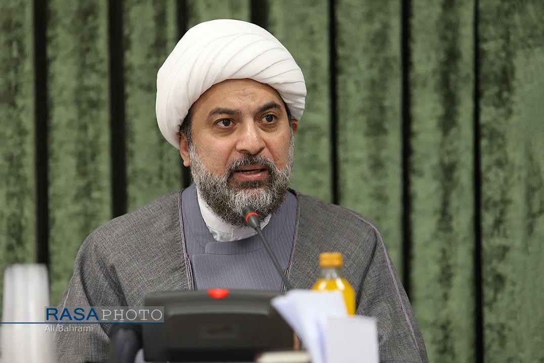 زیبا اما افسرده / نقدی بر کتاب «تولد جذابیت کره‌ای»