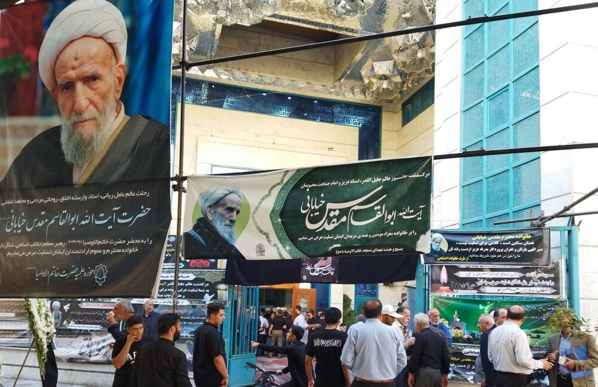 آیت الله مقدس خیابانی دائما در مسیر ولایت فقیه حرکت می‌کرد