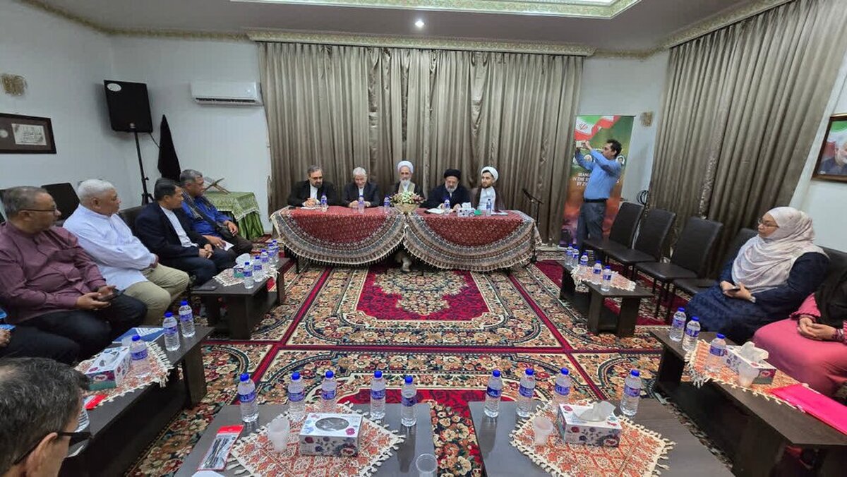 منطق جمهوری اسلامی فرامذهبی و توجه به امت اسلامی است
