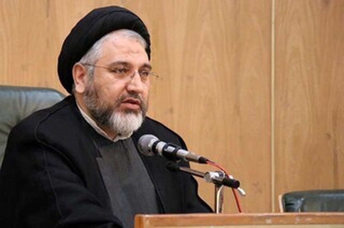 طلاب جوان حافظ هویت دینی جامعه هستند