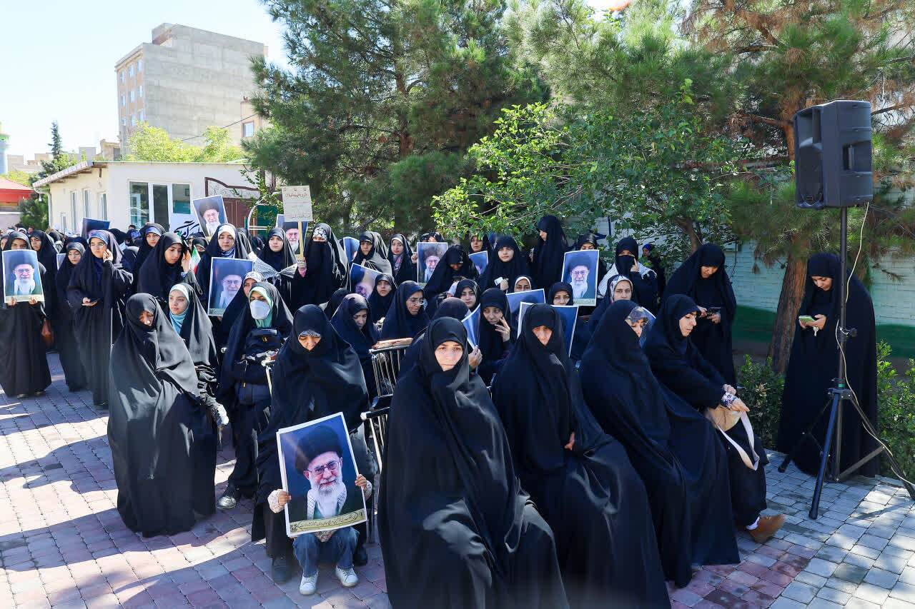 وحدت، غنی‌سازی و نه به مذاکره با آمریکا+ تصاویر