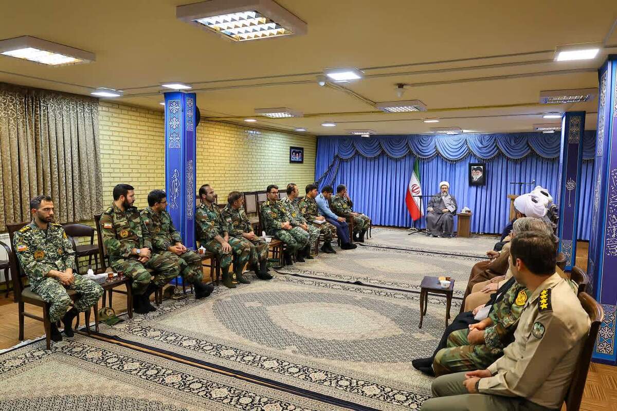عقیدتی سیاسی، یادگار ماندگار امام راحل و پایه‌گذار معنویت در ارتش است