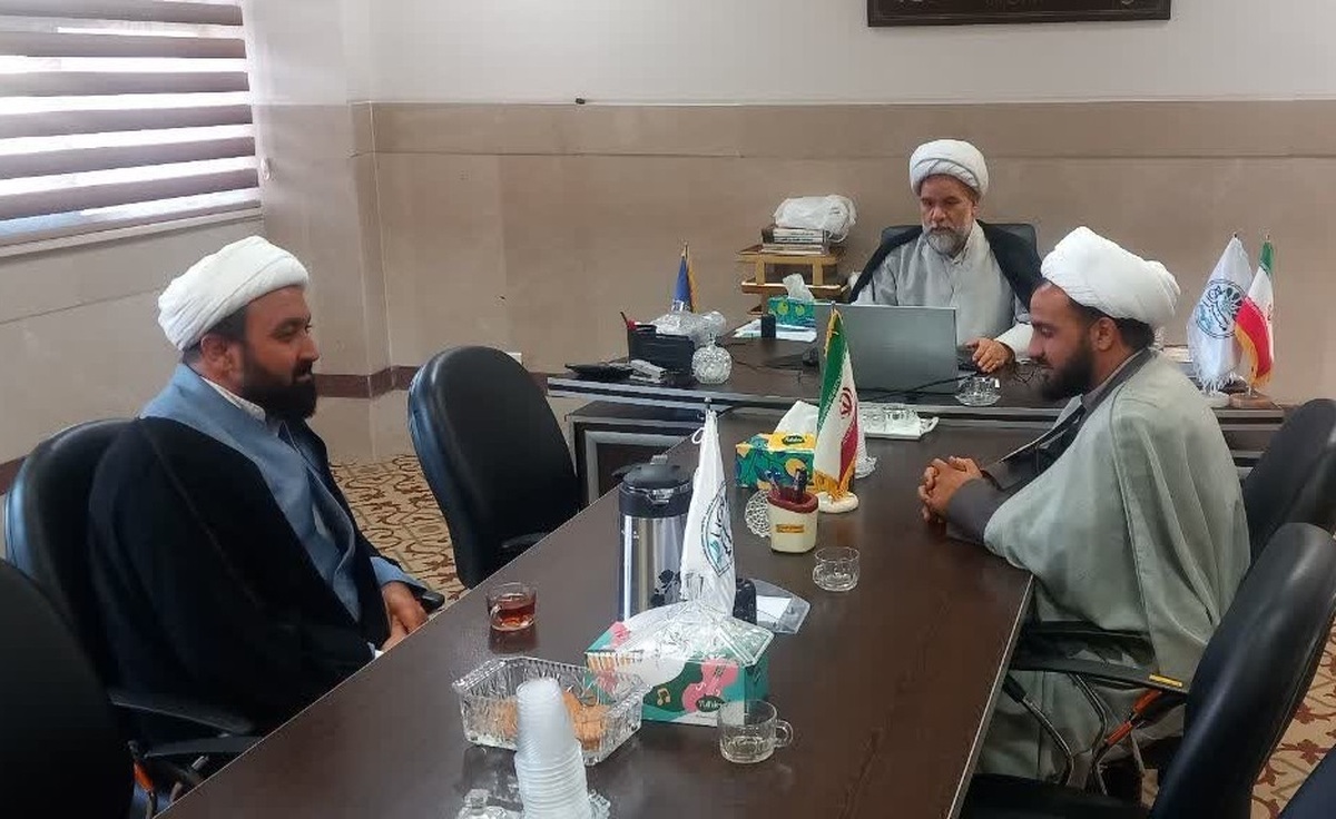 ایجاد ظرفیتهای بزرگ آموزشی و فرهنگی برای طلاب و فعالان فرهنگی زریندشت