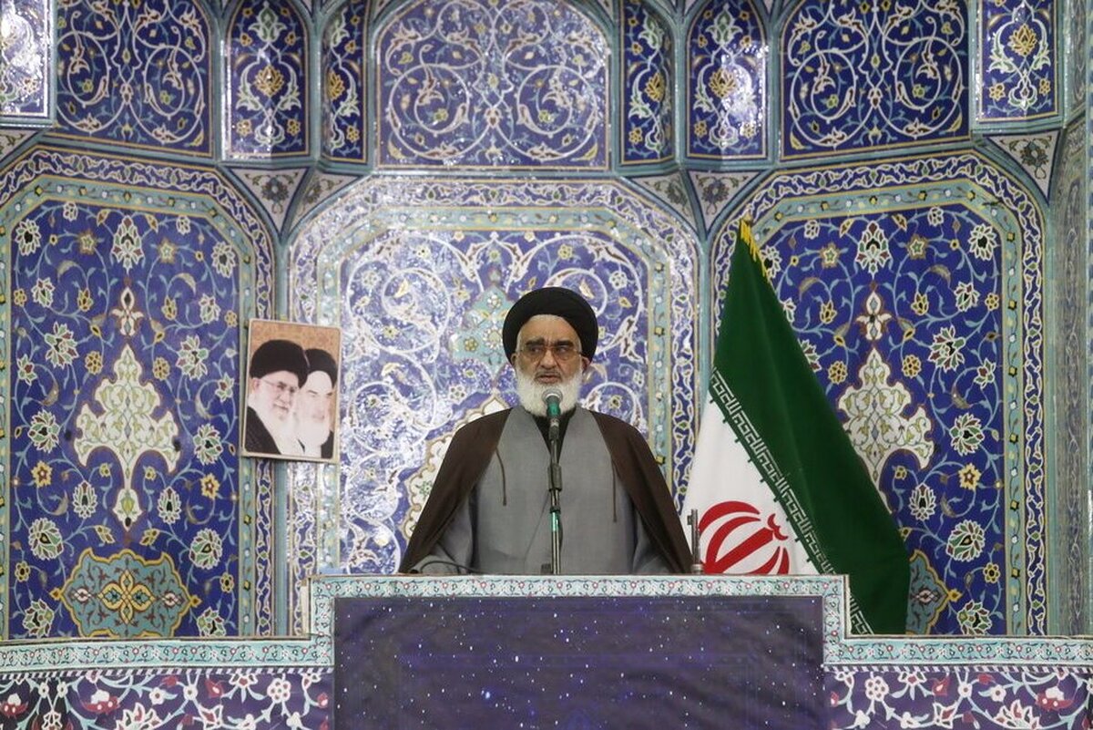 تلاش برای ایران قوی؛ تنها راه علاج مشکلات کشور/ تقدیر از مواضع رئیس جمهور در سازمان ملل